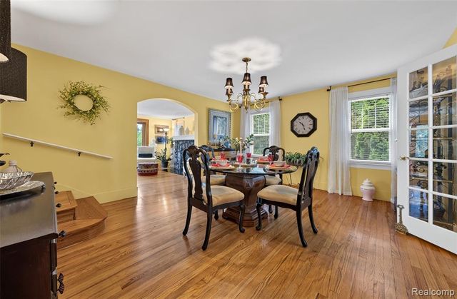 3841 Covert Road, Waterford, MI 48328