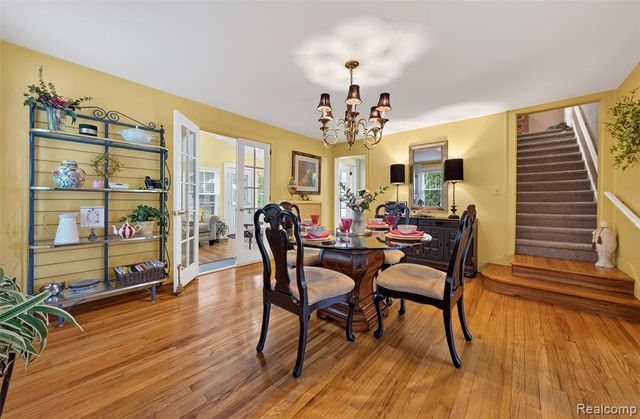 3841 Covert Road, Waterford, MI 48328