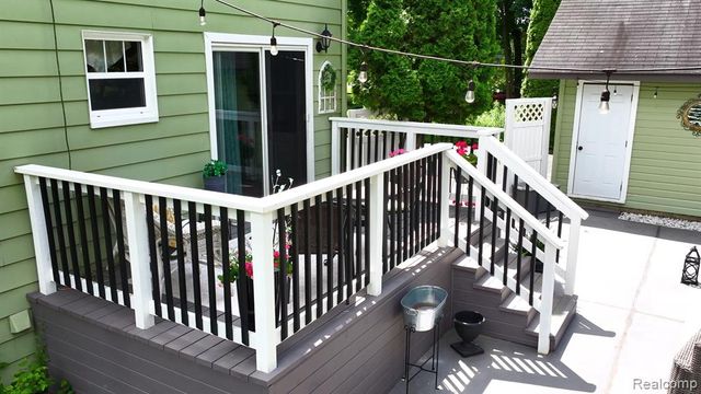 3841 Covert Road, Waterford, MI 48328