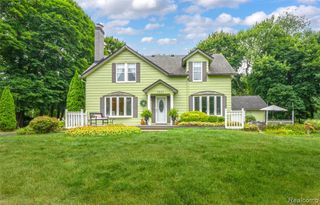 3841 Covert Road, Waterford, MI 48328