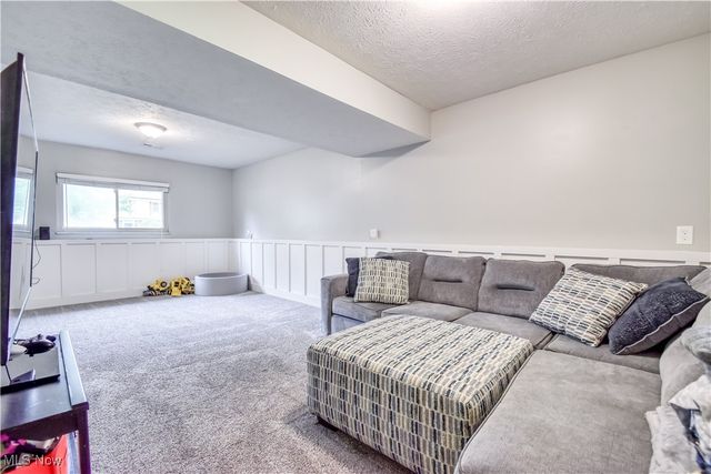 5817 Fenwood Court, Mentor On The Lake, OH 44060