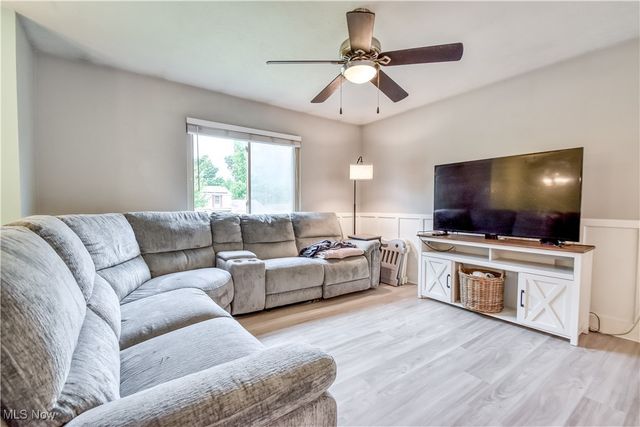 5817 Fenwood Court, Mentor On The Lake, OH 44060