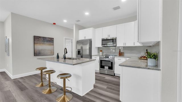 1901 31ST STREET S, St Petersburg, FL 33712