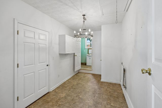 708 Westwood Dr, Lebanon, TN 37087