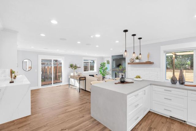 1451 Elwood Drive, Los Gatos, CA 95032