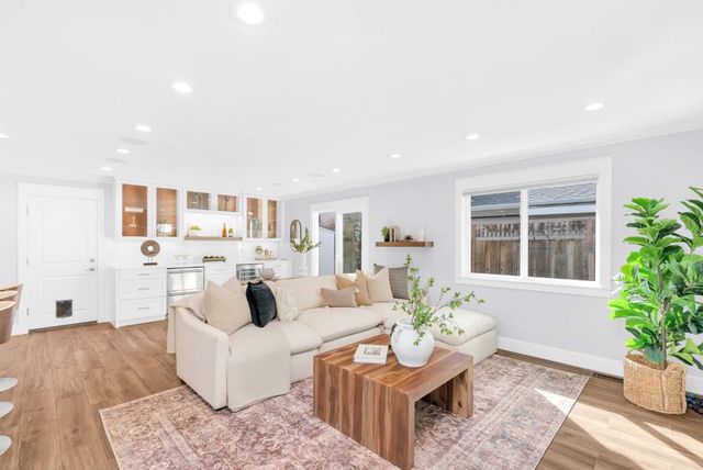 1451 Elwood Drive, Los Gatos, CA 95032