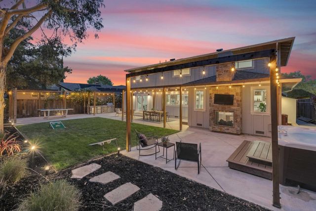 1451 Elwood Drive, Los Gatos, CA 95032