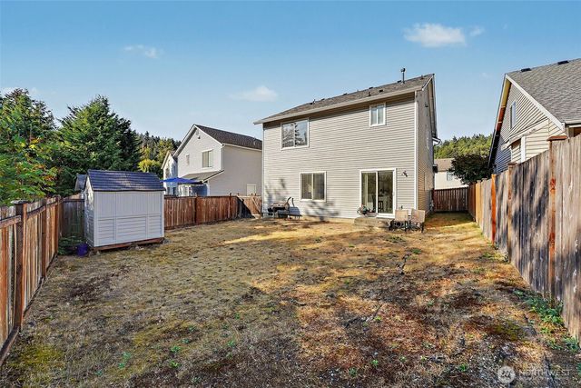 6242 71st Avenue Ct W, University Place, WA 98467
