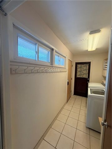 525 Grant Pl, Corpus Christi, TX 78411