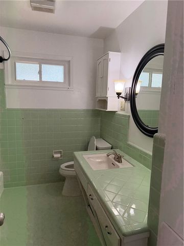 525 Grant Pl, Corpus Christi, TX 78411
