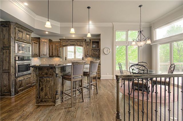 10320 W 142nd Street, Overland Park, KS 66221