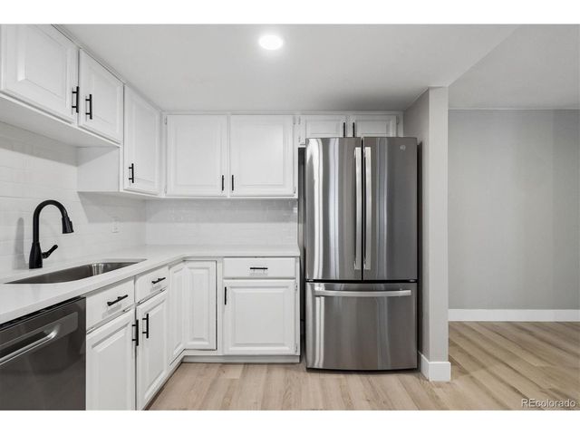 13901 E Marina Dr 102, Aurora, CO 80014