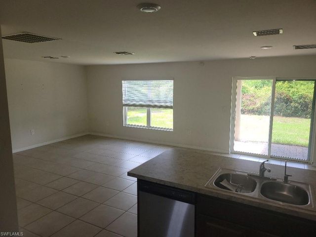 3303 75th ST W, Lehigh Acres, FL 33971
