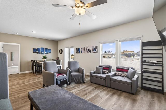 10081 188th Avenue NW, Elk River, MN 55330