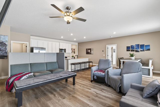 10081 188th Avenue NW, Elk River, MN 55330