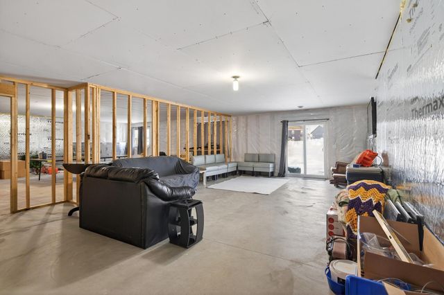 10081 188th Avenue NW, Elk River, MN 55330