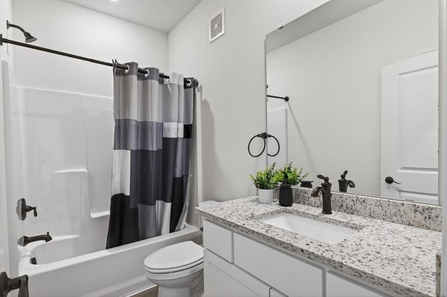 10081 188th Avenue NW, Elk River, MN 55330