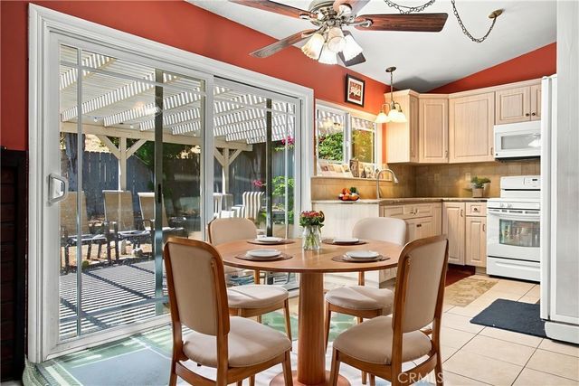 8333 Sedan, West Hills, CA 91304