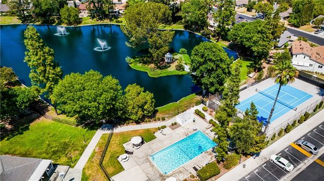 8333 Sedan, West Hills, CA 91304