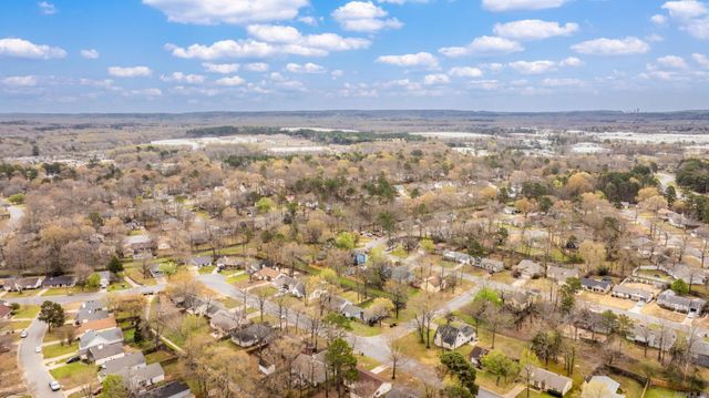 29 Oak Forest Dr, Maumelle, AR 72113