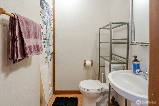 29601 131 Avenue SW, Vashon, WA 98070