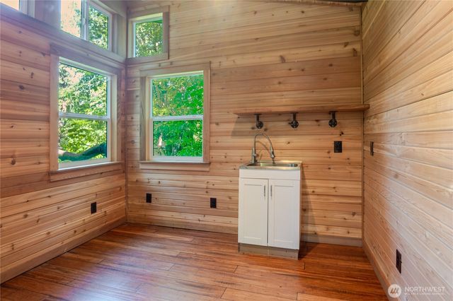 29601 131 Avenue SW, Vashon, WA 98070