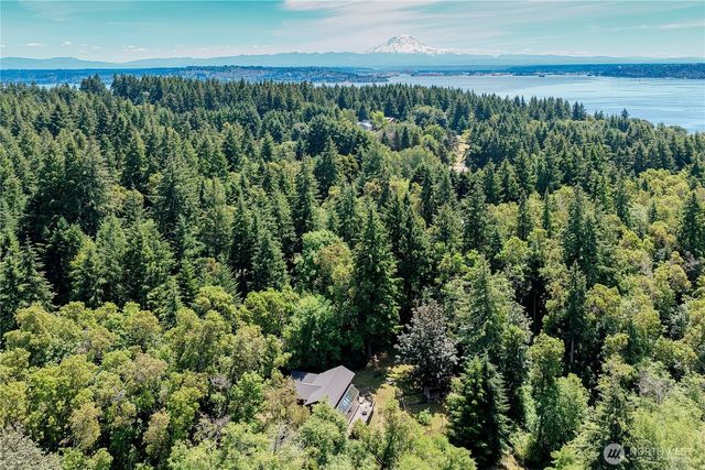 29601 131 Avenue SW, Vashon, WA 98070