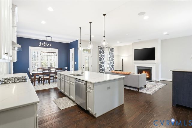 10251 Twig Ln, Mechanicsville, VA 23116