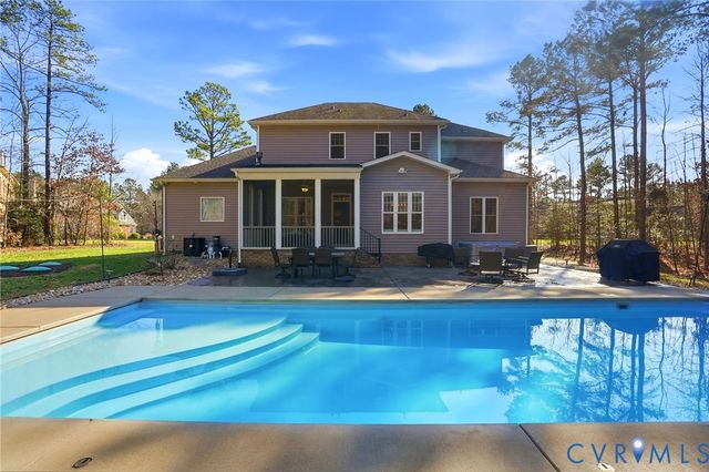 10251 Twig Ln, Mechanicsville, VA 23116