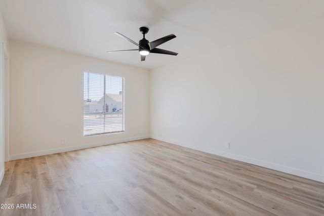 830 E GARNET Avenue, Mesa, AZ 85204