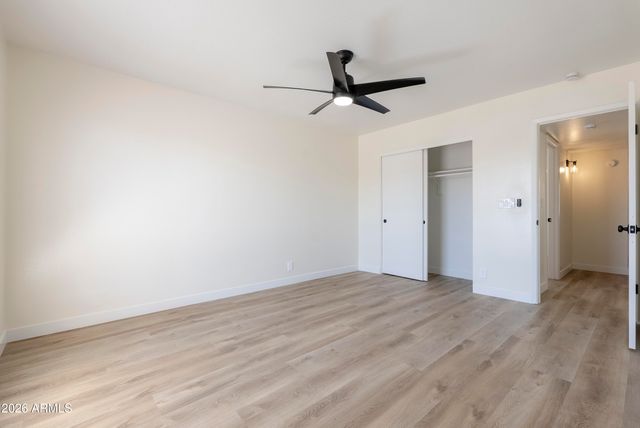 830 E GARNET Avenue, Mesa, AZ 85204