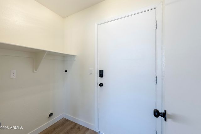 830 E GARNET Avenue, Mesa, AZ 85204