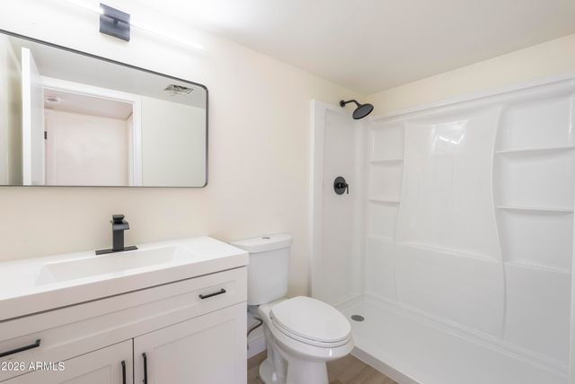 830 E GARNET Avenue, Mesa, AZ 85204