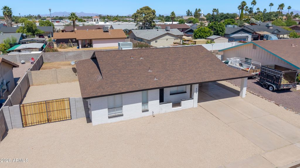 830 E GARNET Avenue, Mesa, AZ 85204