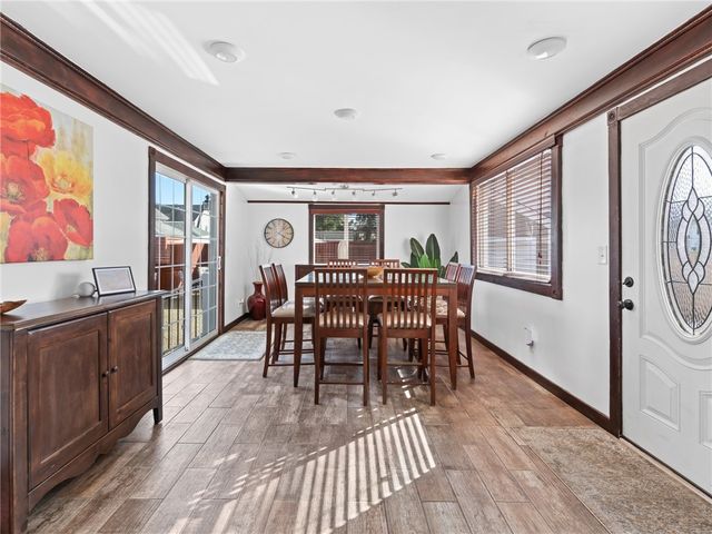190 Auburn Street, Cranston, RI 02910