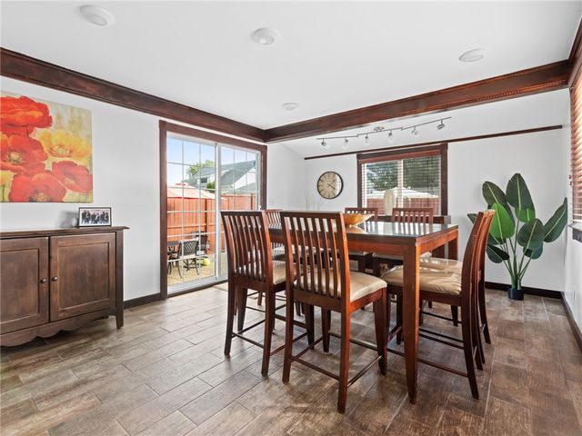 190 Auburn Street, Cranston, RI 02910