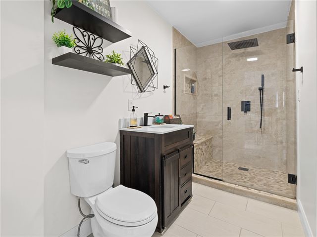 190 Auburn Street, Cranston, RI 02910