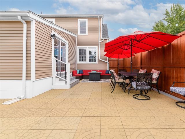 190 Auburn Street, Cranston, RI 02910