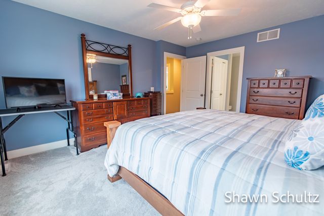 3823 Elm Ridge Drive, Holland, MI 49424