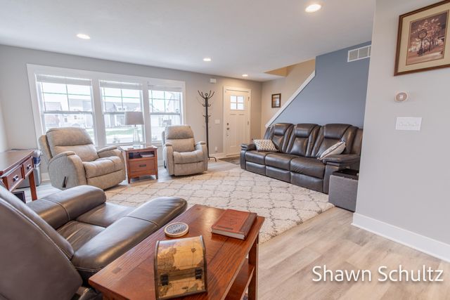 3823 Elm Ridge Drive, Holland, MI 49424