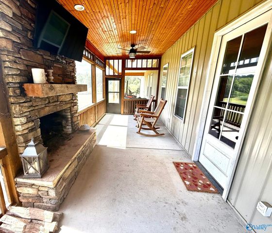 4975 Bethsadia Road, Boaz, AL 35957