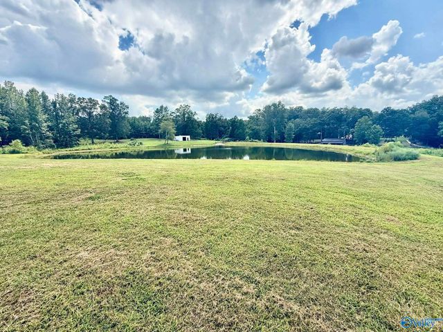 4975 Bethsadia Road, Boaz, AL 35957