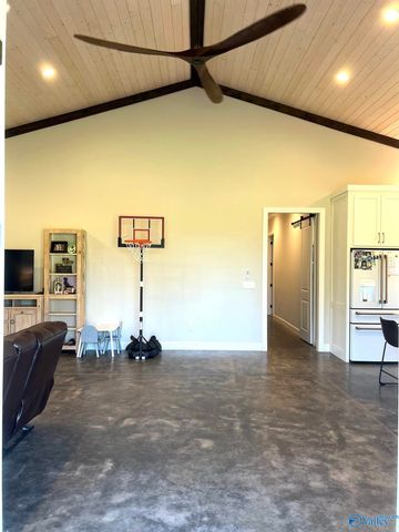 4975 Bethsadia Road, Boaz, AL 35957