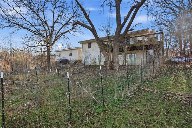 19680 Blue Jay Trail Circle, Lawson, MO 64062