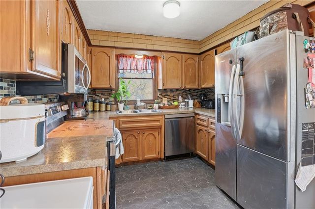 19680 Blue Jay Trail Circle, Lawson, MO 64062