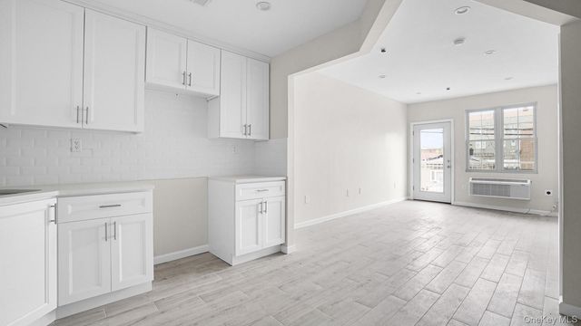 500 Van Nest, Bronx, NY 10460