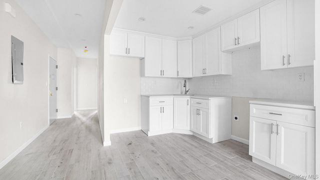 500 Van Nest, Bronx, NY 10460