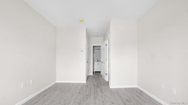 500 Van Nest, Bronx, NY 10460