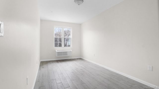 500 Van Nest, Bronx, NY 10460