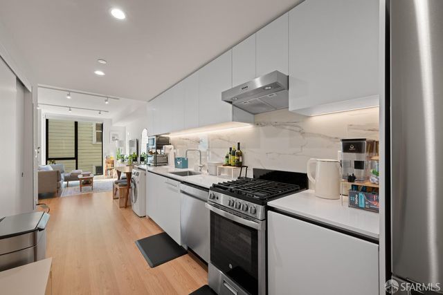 100 Duboce Avenue 306, San Francisco, CA 94103